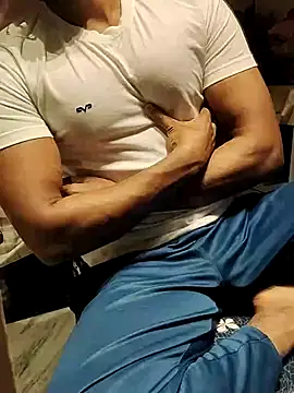 xxxhugedick0001 online show from 03.07.25