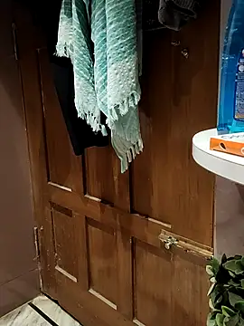 xxxhugedick0001 online show from 10.23.25