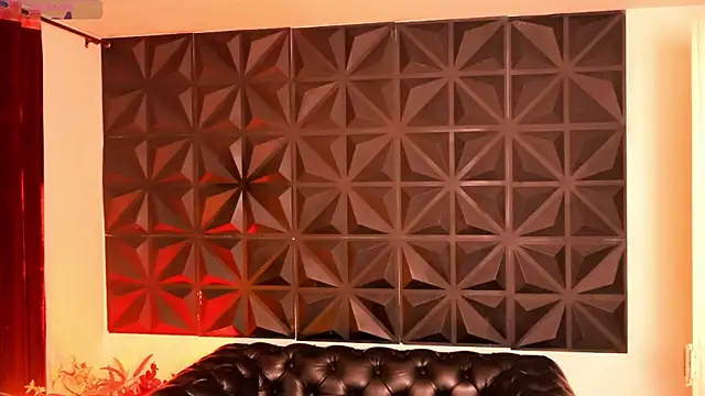 Misselektra   online show from 12.24.24