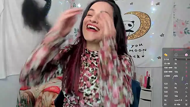 LovelyAzucena online show from 01.29.25