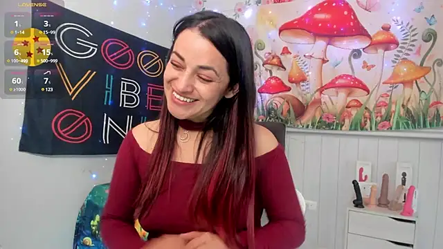 LovelyAzucena online show from 03.11.25