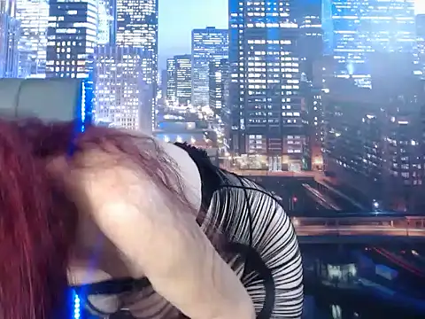 Snapshot of Lucy_mature8 chatting on 01.14.25 Lucy mature8 online show from 01.14.25