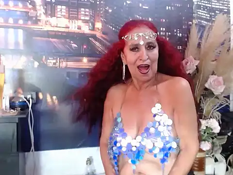 Snapshot of Lucy_mature8 chatting on 03.15.25 Lucy mature8 online show from 03.15.25