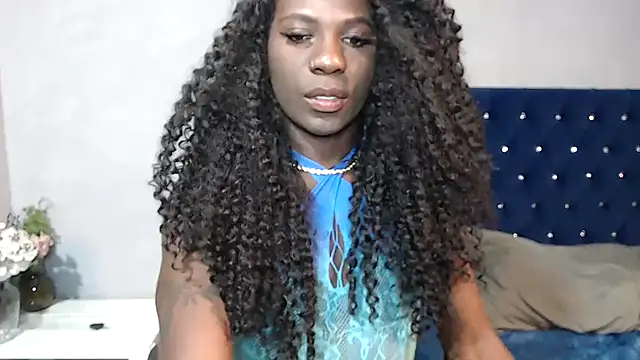 Snapshot of Cherykathaleiya chatting on 02.20.25 Cherykathaleiya online show from 02.20.25