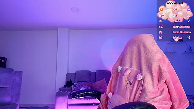 TiffanyBela online show from 10.03.25