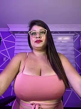 MiiaaJoness online show from 02.18.25