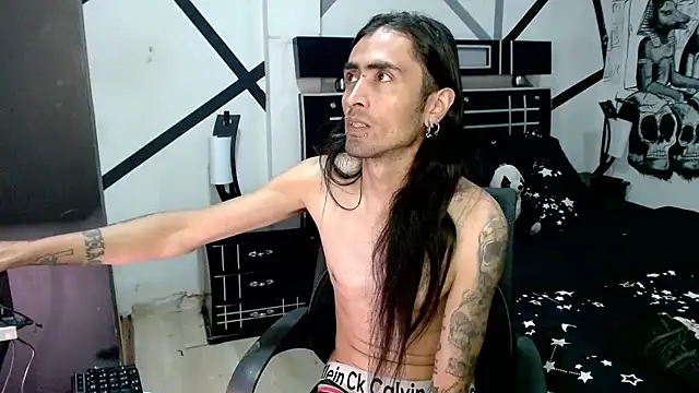 Snapshot of daimon_rockkk chatting on 01.15.25 daimon rockkk online show from 01.15.25