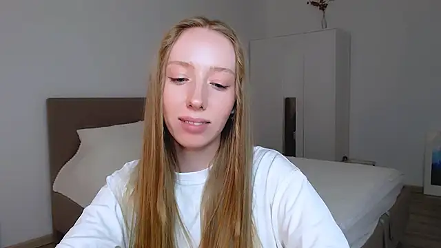 Luna insniity online show from 12.09.24