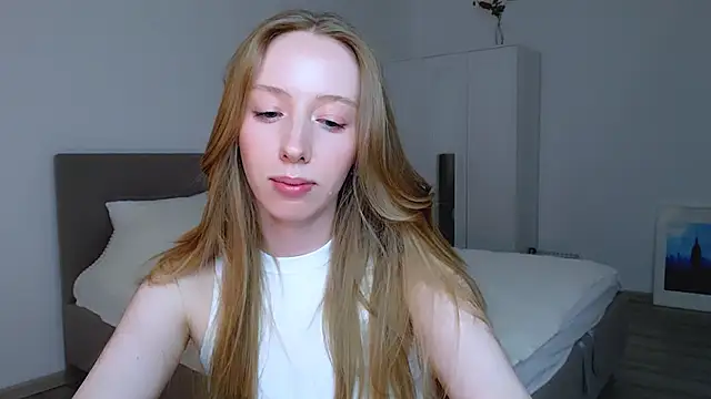 Luna insniity online show from 12.14.24