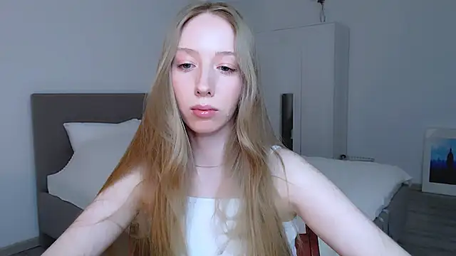 Luna insniity online show from 01.13.25