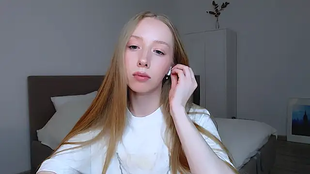 Luna insniity online show from 02.12.25