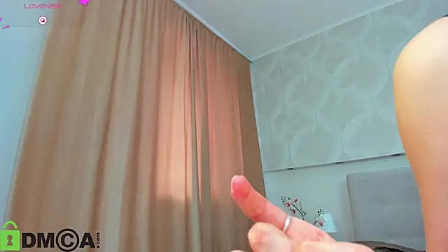 Donna Evans online show from 05.18.26
