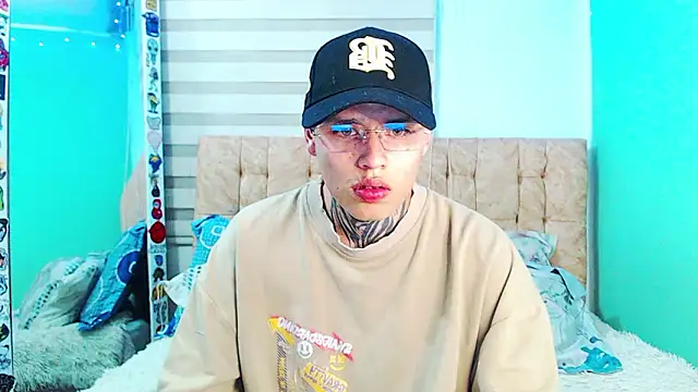 Snapshot of _justinmoon2 chatting on 03.04.26 justinmoon2 online show from 03.04.26