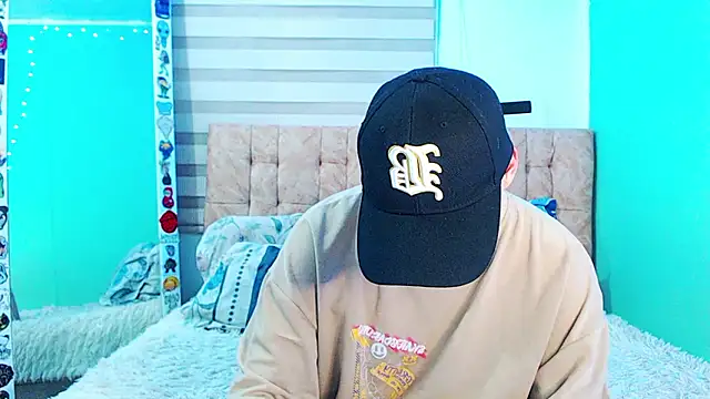 Snapshot of _justinmoon2 chatting on 03.08.26 justinmoon2 online show from 03.08.26