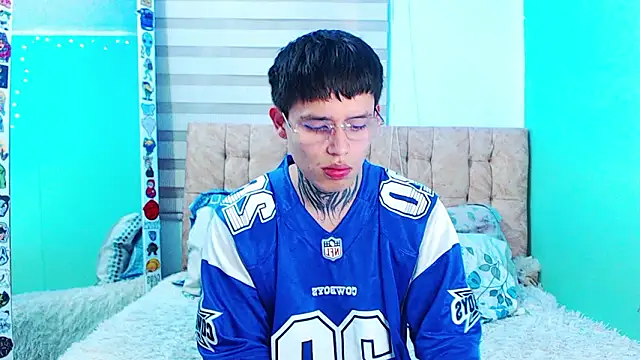 Snapshot of _justinmoon2 chatting on 03.09.26 justinmoon2 online show from 03.09.26