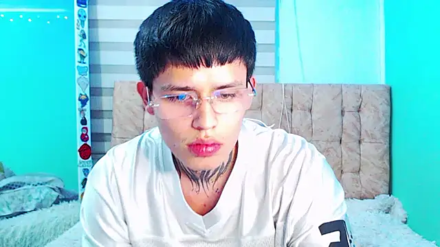 Snapshot of _justinmoon2 chatting on 03.10.26 justinmoon2 online show from 03.10.26