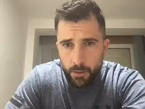 Snapshot of alex877x chatting on 12.04.24 alex877x online show from 12.04.24