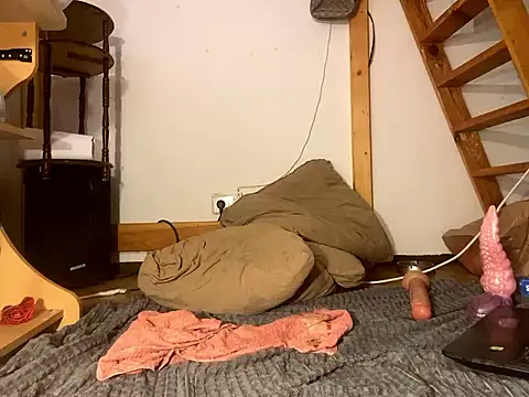 AnitaGape online show from 12.01.24