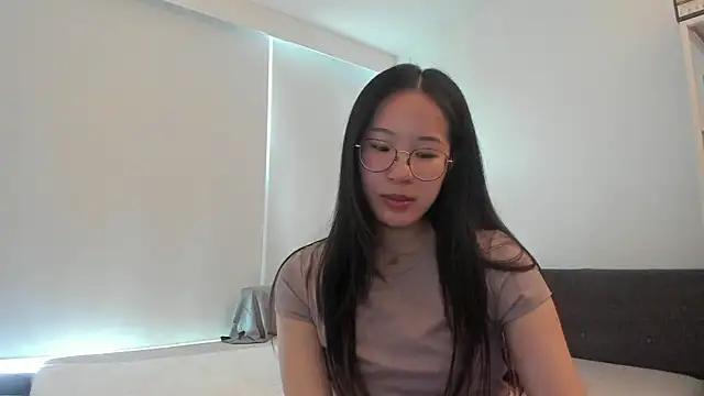 Snapshot of secretgirlfriendxo chatting on 06.11.26 secretgirlfriendxo online show from 06.11.26