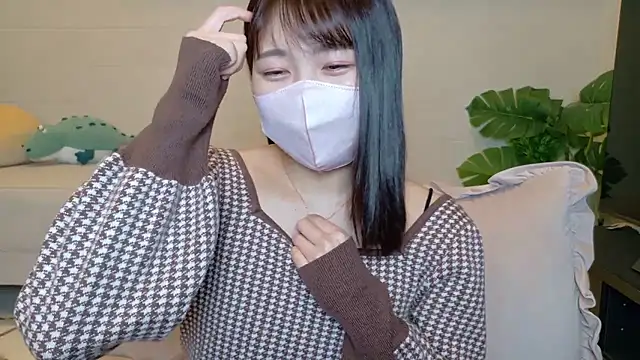 Snapshot of SUZU_ chatting on 02.03.26 SUZU online show from 02.03.26