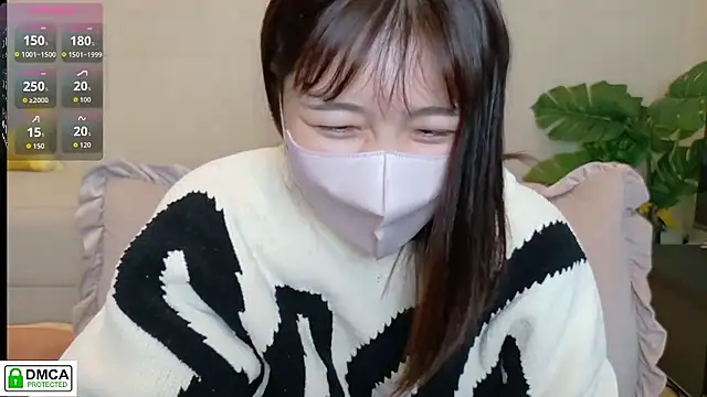 Snapshot of SUZU_ chatting on 02.08.26 SUZU online show from 02.08.26