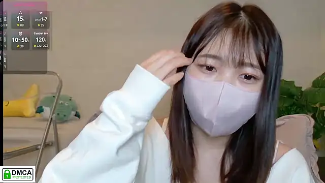 Snapshot of SUZU_ chatting on 02.11.26 SUZU online show from 02.11.26