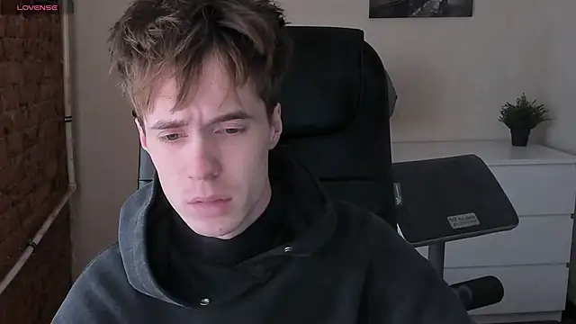 Snapshot of _tokyo_ghoul chatting on 03.14.25 tokyo ghoul online show from 03.14.25