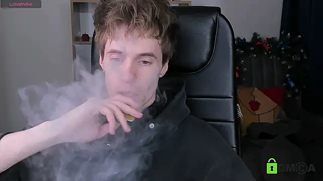 Snapshot of _tokyo_ghoul chatting on 01.11.26 tokyo ghoul online show from 01.11.26