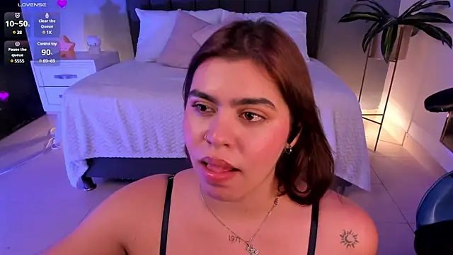 Snapshot of veronica185 chatting on 01.30.25 veronica185 online show from 01.30.25