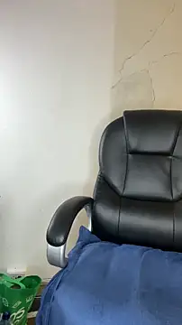 NiickyJones online show from 05.13.26