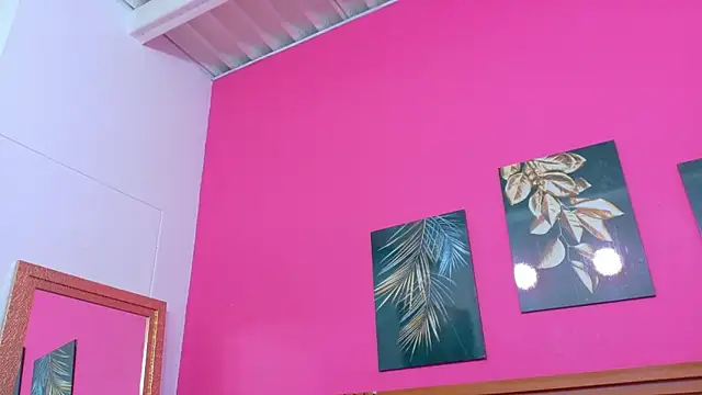 littlee emilyy  online show from 05.13.26