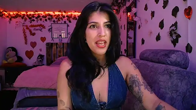 azahar  ziiz online show from 02.24.25