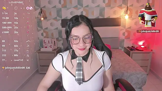 Snapshot of megancero chatting on 03.14.25 megancero online show from 03.14.25