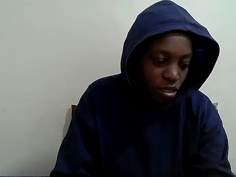Snapshot of lizbela1 chatting on 06.19.26 lizbela1 online show from 06.19.26