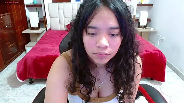 laureentt  online show from 02.28.25