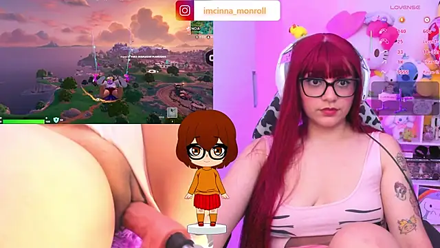 Snapshot of cinna_monroll chatting on 09.30.25 cinna monroll online show from 09.30.25