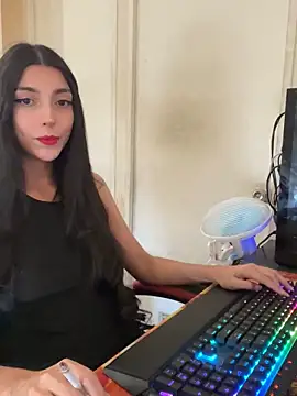 Felicia smok3 online show from 02.14.25