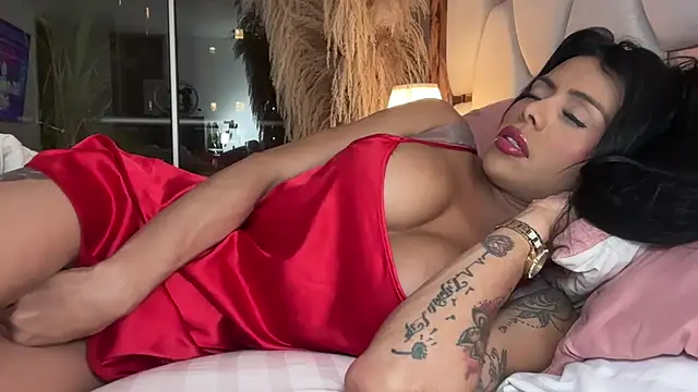 HOT LADY 777 online show from 12.17.24