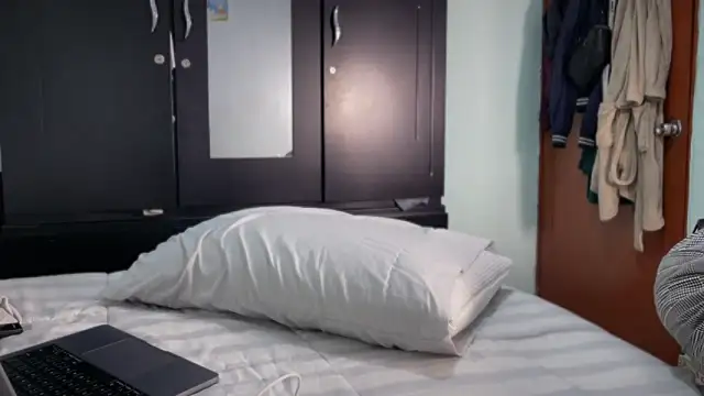 Snapshot of imcoltonalvin chatting on 10.02.25 imcoltonalvin online show from 10.02.25