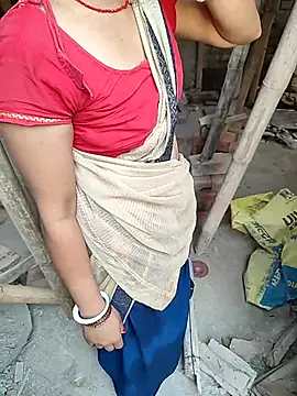 COUPLLE VILLAGE online show from 03.15.26