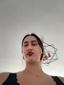 Snapshot of Fortune_888 chatting on 10.05.25 Fortune 888 online show from 10.05.25