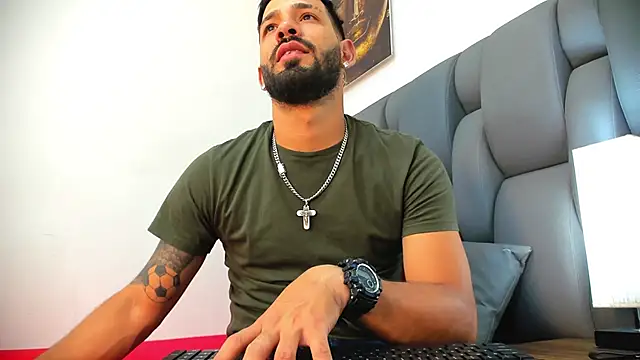 Thiagogomez online show from 04.22.26