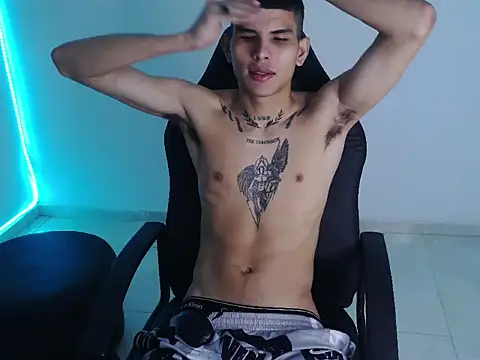 hot king20 online show from 12.15.25