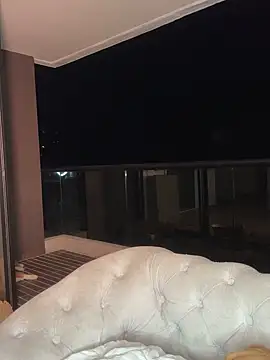 Helenbronwx online show from 12.19.24