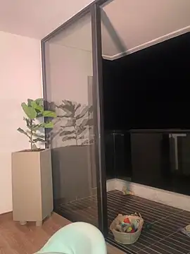 Helenbronwx online show from 12.23.24