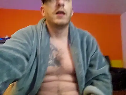 Snapshot of Hydro-Blastz chatting on 02.19.25 Hydro-Blastz online show from 02.19.25