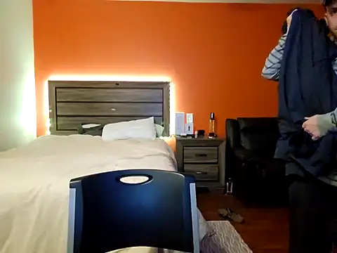 Snapshot of Hydro-Blastz chatting on 02.22.25 Hydro-Blastz online show from 02.22.25