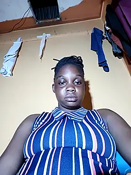 Snapshot of booty_big chatting on 09.08.25 booty big online show from 09.08.25