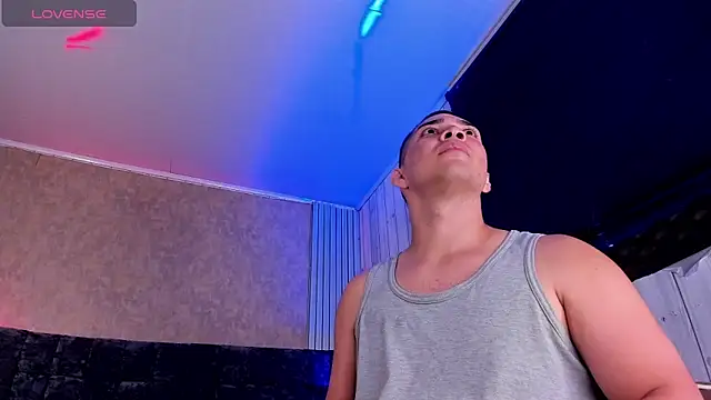 Snapshot of JUANDIAMONDS98 chatting on 03.06.25 JUANDIAMONDS98 online show from 03.06.25