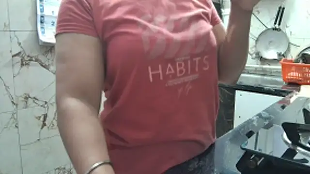 bhabhisexxy 880 online show from 01.18.26